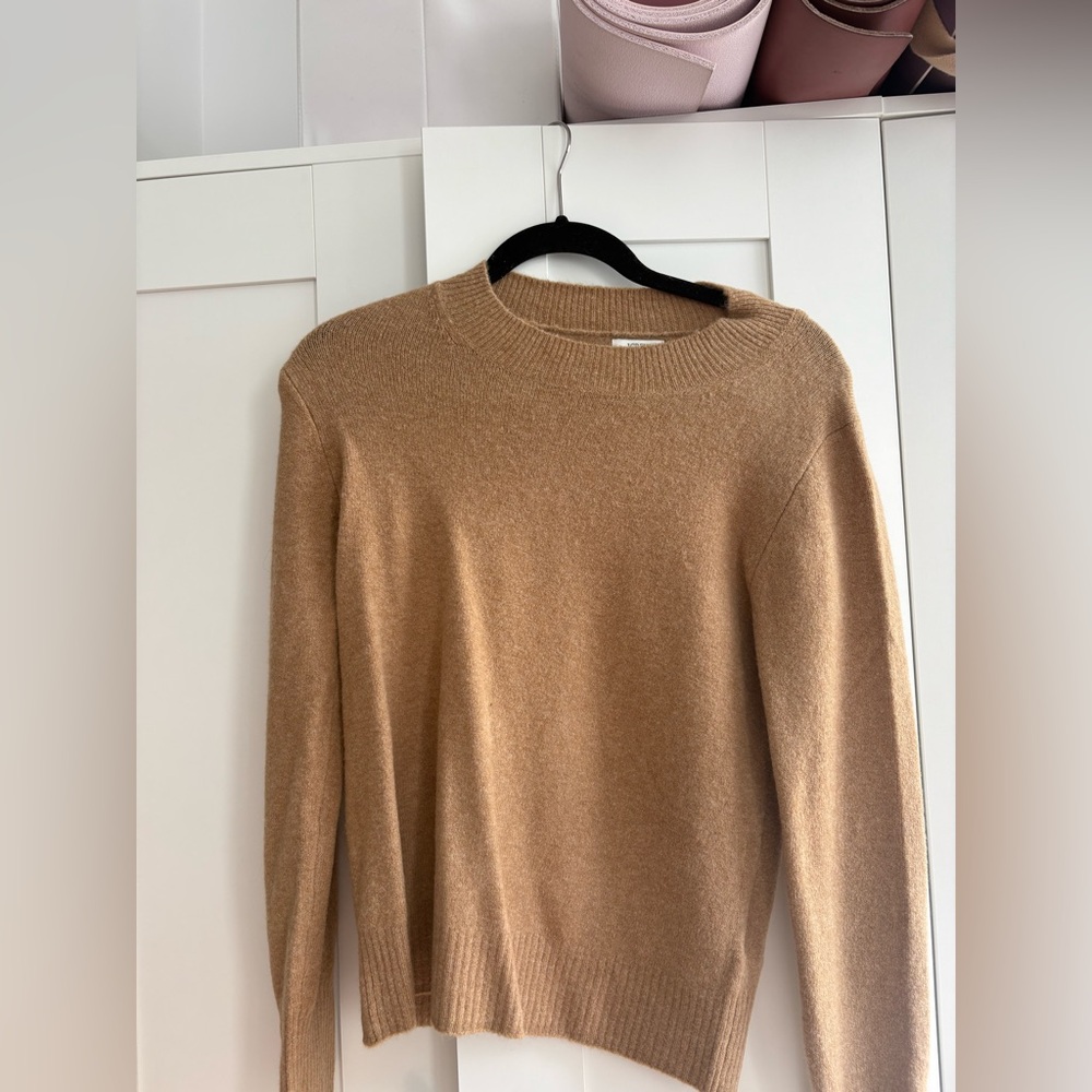 JCrew Classic Crewneck Women’s Sweater in Camel